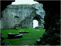 Interior of the main castle, with the castle well at bottom left..png